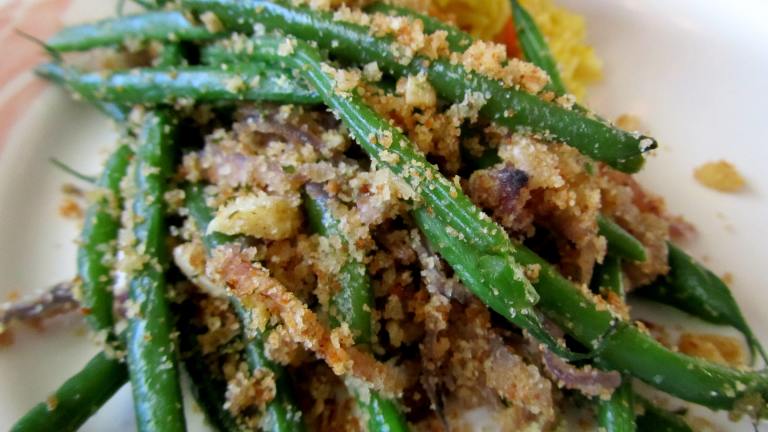 Green Beans With Garlic and Breadcrumbs Created by Rita1652