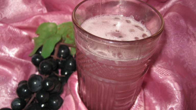 Sparkling Grape Soda created by threeovens