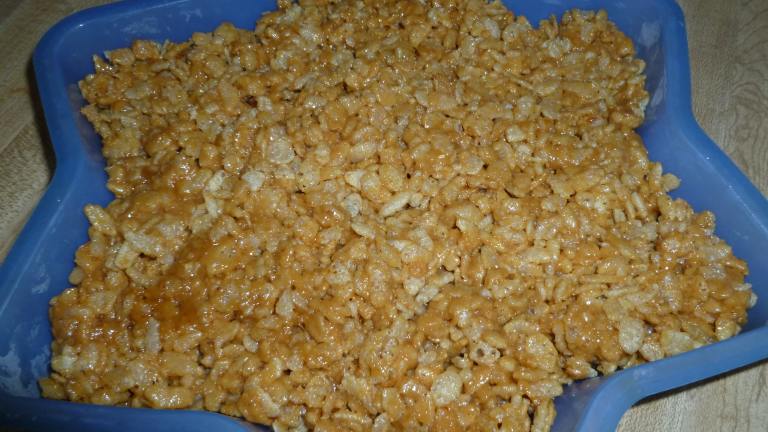 Peanut Butter Rice Krispies Treats Created by Ambervim