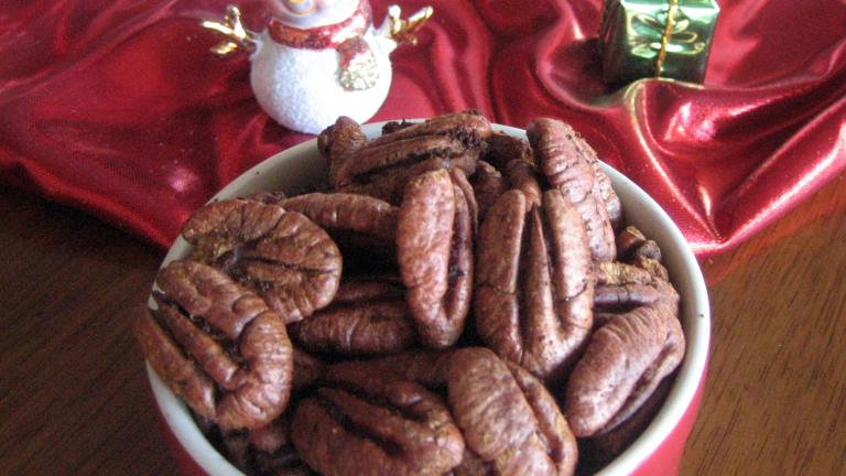 Easy Spicy Pecans Created by Junebug