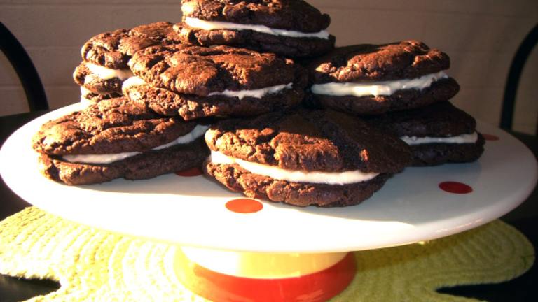 Homemade Oreo Cookies Created by lierickson
