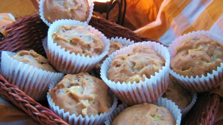 Apple &  Toasted Pecan Muffins Created by Annacia