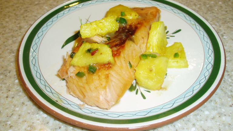 Maple-Glazed Salmon With Pineapple created by Chill