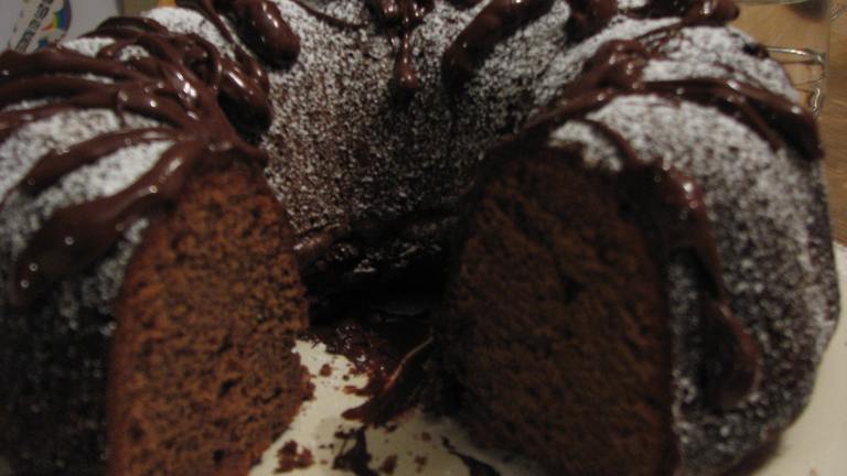 Rich Chocolate Pound Cake Created by Elmotoo