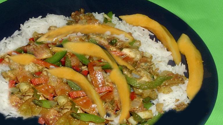 Chicken, Peppers & Rice Caribbean Style Created by Bergy