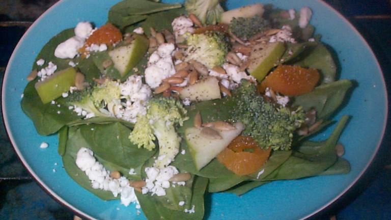 Spinach Salad With Gorgonzola Cheese Created by breezermom