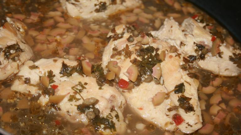 Chicken With Olives and White Wine Sauce Created by Tinkerbell