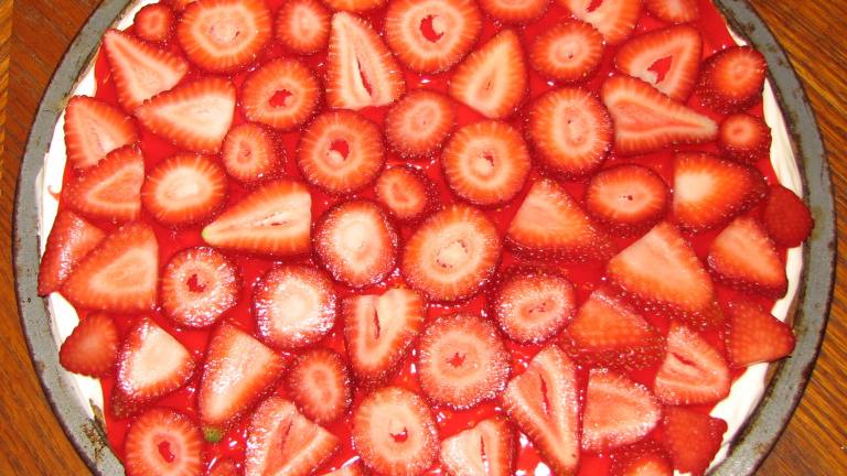 Strawberry Pizza Created by Lucky Clover
