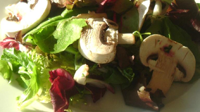 Spinach & Mushroom Salad Created by Bergy