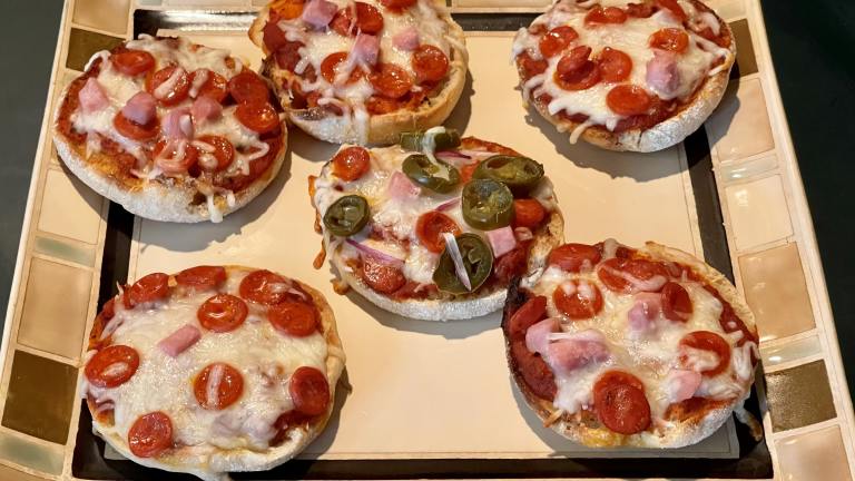 English Muffin Pizzas Recipe - Food.com
