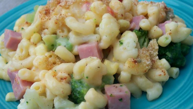 Cheesy Ham and Veggie Casserole created by Parsley