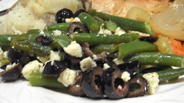 Salad of French-Style Green Beans and Goat's Cheese Created by Derf2440