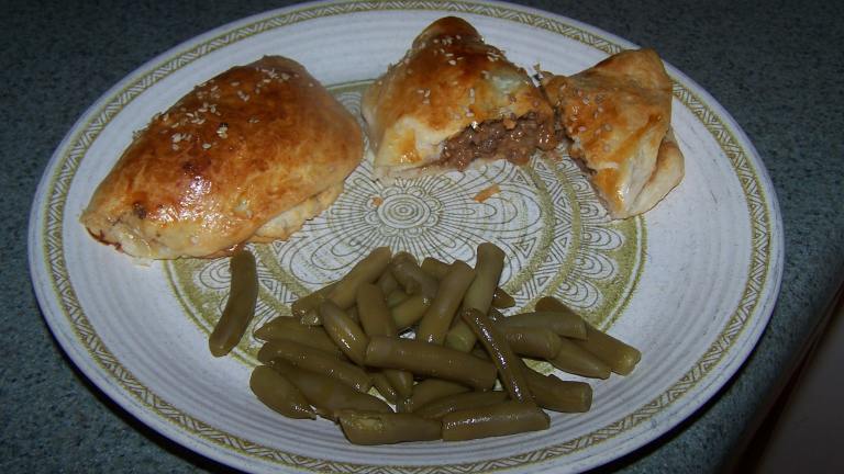 Cheeseburger Pockets created by Chef Dine