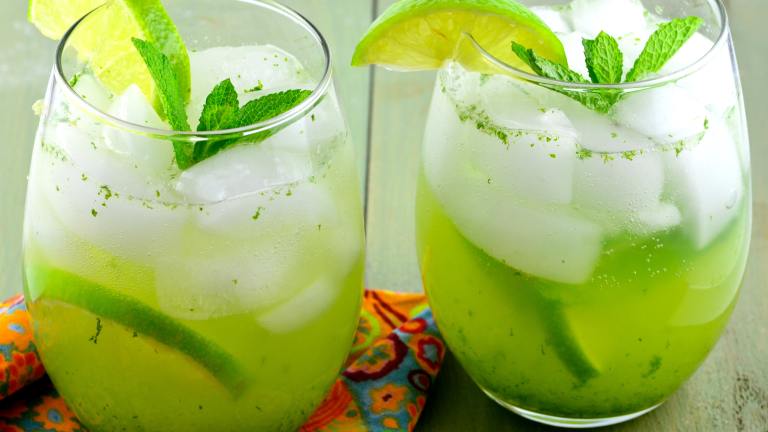 Cuban Mojitos Created by May I Have That Rec