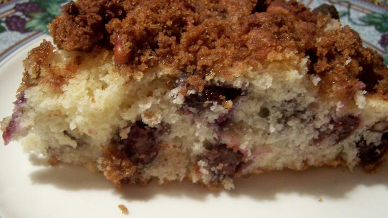 Yummy Pecan Blueberry Coffee Cake Created by lazyme