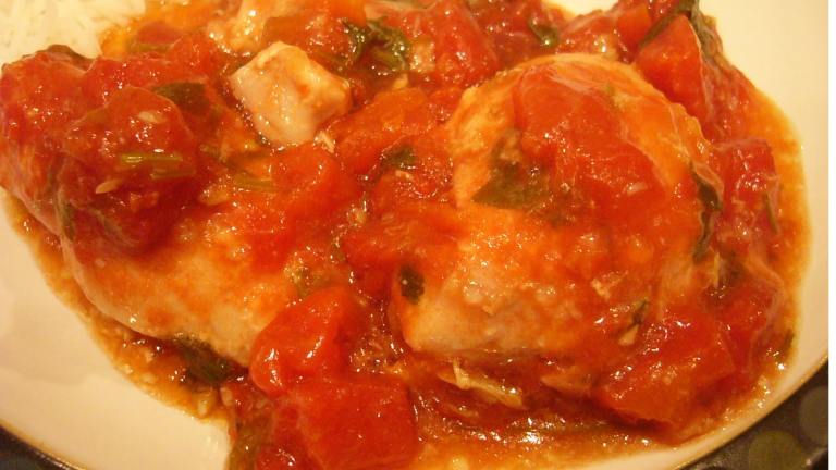 Zesty Ginger Tomato Chicken - Slow Cooker created by cyaos