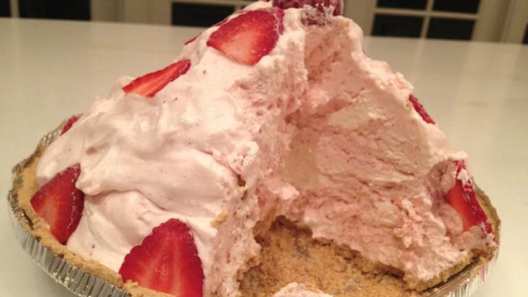 Mile-High Strawberry Pie created by LJeffTheChef