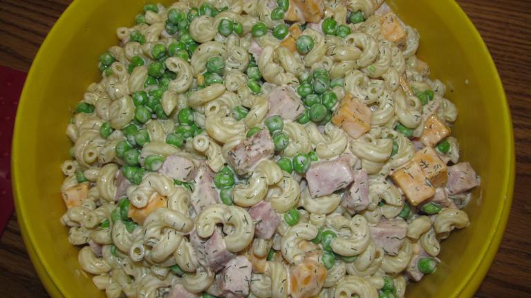 Pasta Salad - Peas, Ham and Cheese created by lkdickinson