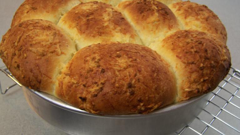 French Asiago Bubble Bread Created by HotPepperRosemaryJe
