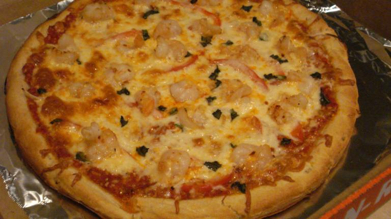 Shrimp, Sweet Onion, and Roasted Red Pepper Pesto Pizza created by Mika G.