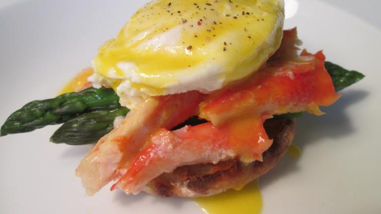 Eggs Benedict With Asparagus and Crab created by karenury