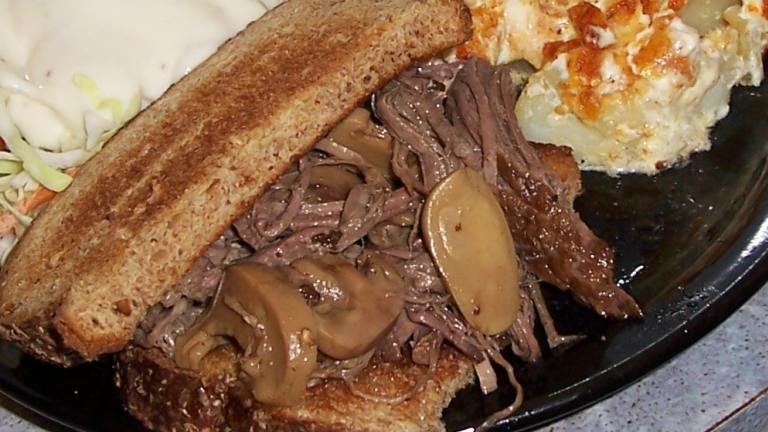 Hot Roast Beef Sandwiches Created by Jellyqueen