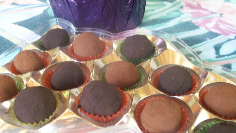 Bittersweet Chocolate-Cassis Truffles Created by luvcookn