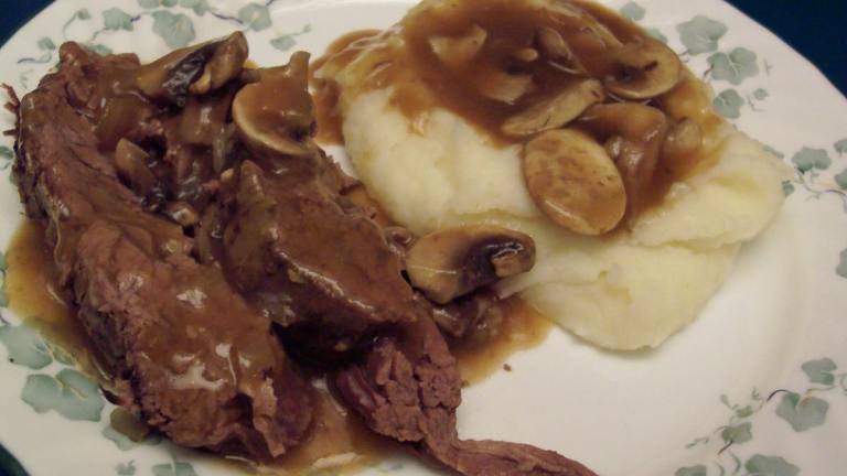 Flank Steak in Mushroom Wine Sauce Recipe - Food.com