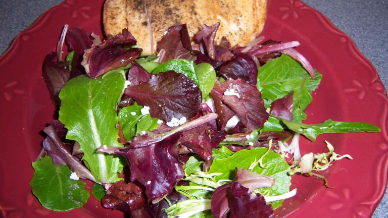 Bleu Cheese Vinaigrette Salad Created by NELady
