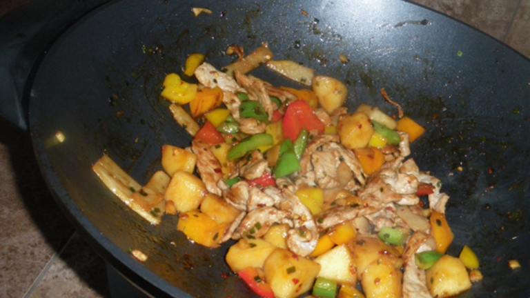 Apple and Pork Stir-Fry With Ginger Created by Bergy