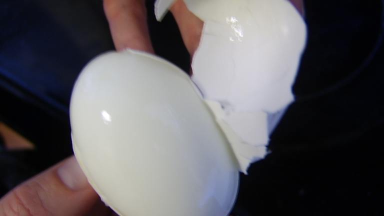 Easy Peeling Boiled Eggs created by LifeIsGood