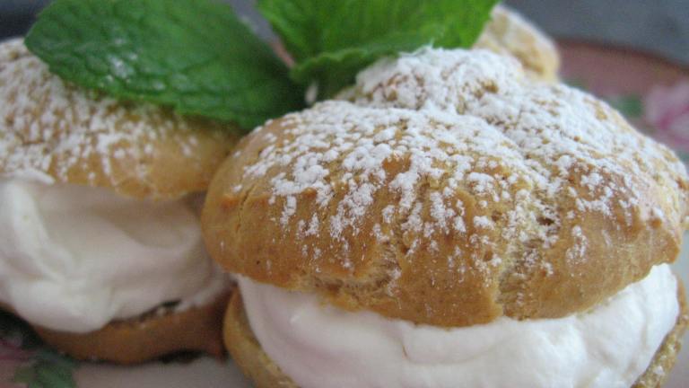Cream Puffs (Puffed Shell of Choux Pastry) Created by Brenda.