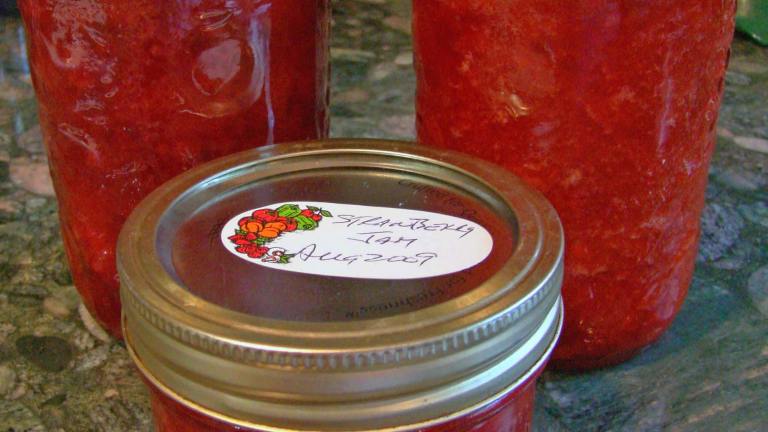 Really Easy Strawberry Jam Created by Derf2440