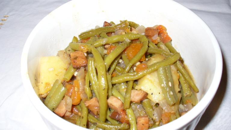 Green Beans With Onions, Ham and Tomatoes created by BluegrassBaobab