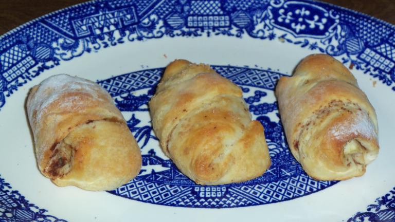 Easy Apple Turnovers Created by Kelley C.