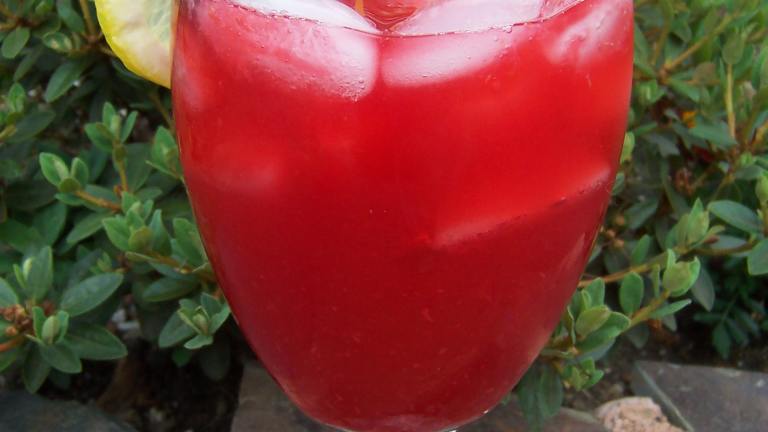 Sparkling Raspberry Lemonade Created by Mommy Diva