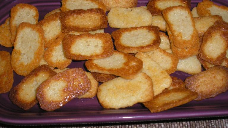 Cheddar - Parmesan Crackers Created by Queen Dana