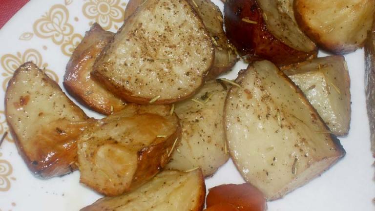 Garlic Roasted Red Potatoes Created by Midwest Maven