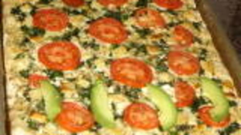 Spinach Feta Tomato Pizza Created by jaynine