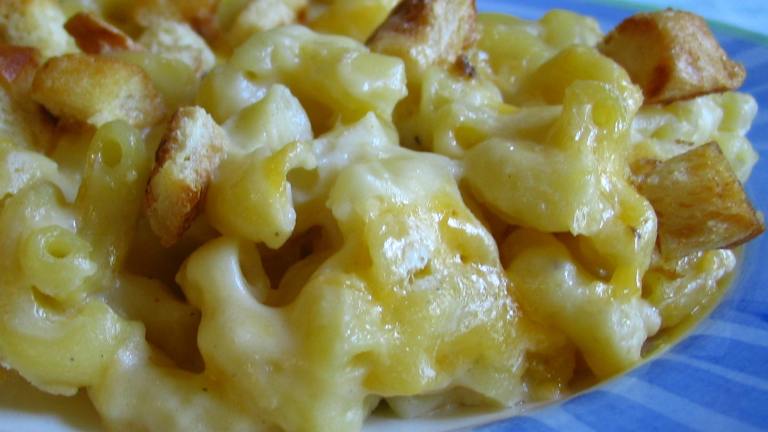 Macaroni and Cheese created by Breezytoo
