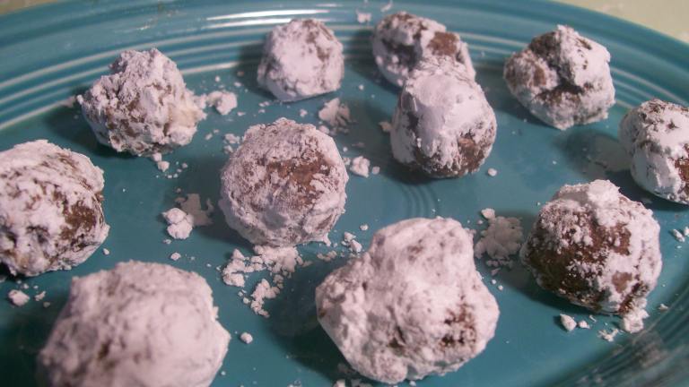 Chocolate Peanut Butter Snowballs created by Sharon123