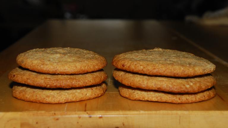 Ginger Pecan Oatmeal Crisps created by Katzen