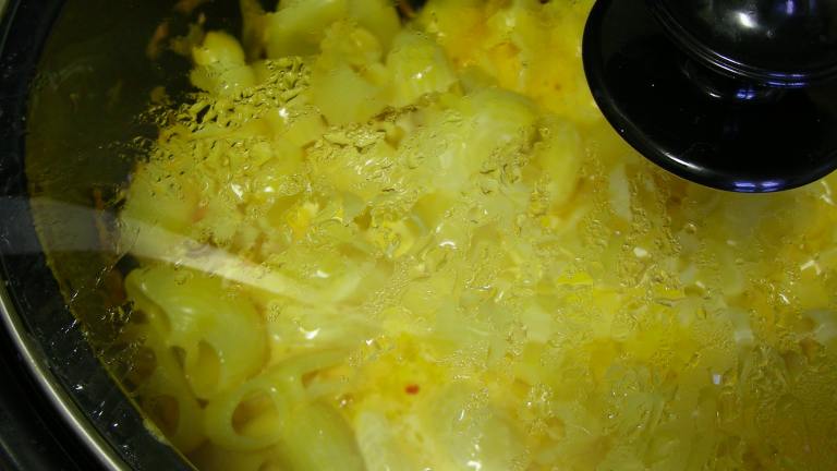 Crock Pot Macaroni and Cheese Created by kiwidutch