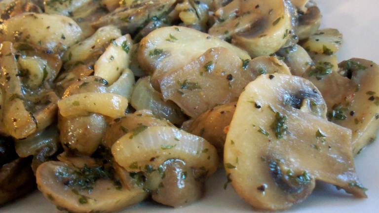 Mommies Sauteed Mushrooms created by Parsley