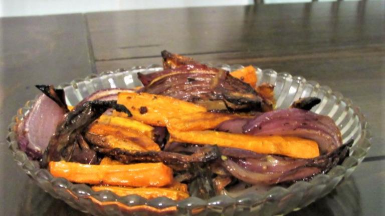 Simple Roasted Carrots & Onions Created by Baby Kato
