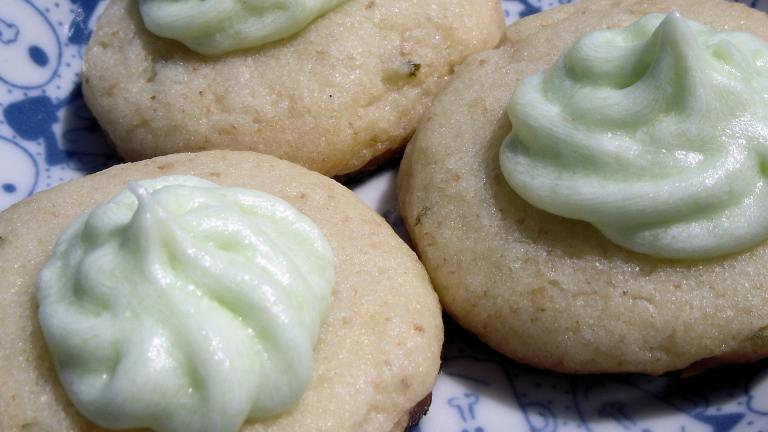 Frosted Lime Wafers Created by Saturn