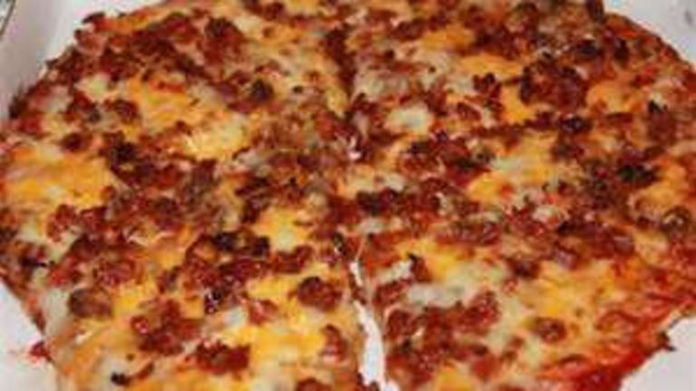 Bacon Cheeseburger Pizza created by anniek36