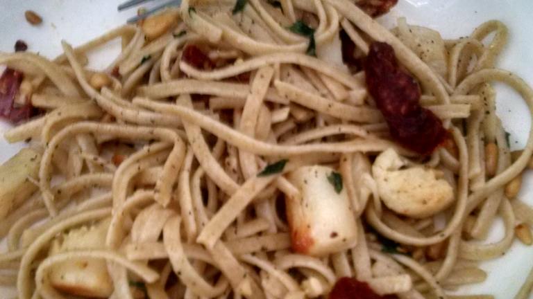 Linguini With Scallops, Sun-Dried Tomatoes and Pine Nuts created by Tammi Dongieux