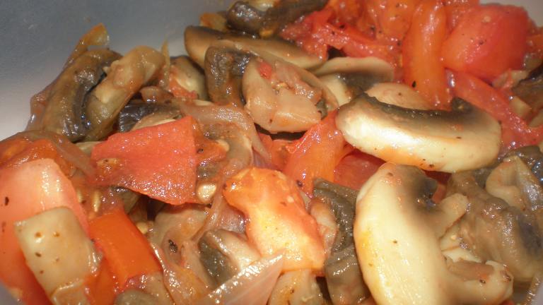 Mushroom, Tomato and Onion Saute created by katia