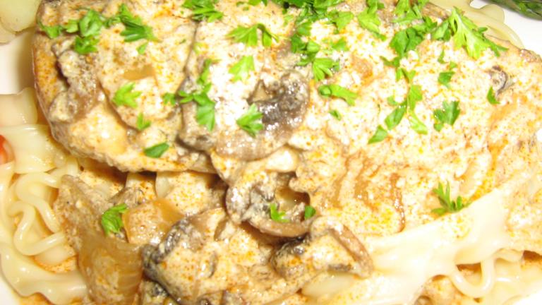Chicken Paprika (Csirke Paprikash) created by ImPat